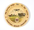 Painted plate featuring images of aircraft in flight and the inscription ‘The Greatest Bridge in the World 1948 Wunstorf – Berlin – Wunstorf.