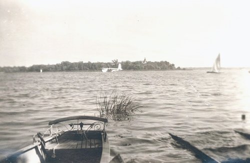 Private photograph of a Sunderland landing on the Havel, October 1948, Berlin-Gatow, (Militärhistorisches Museum der Bundeswehr Berlin-Gatow / ABAB8132).